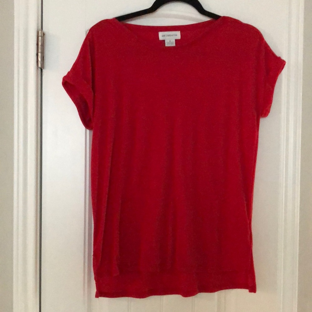 Liz Claiborne red fancy tee shirt